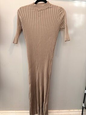 tea n rose Beige Ribbed Maxi Dress